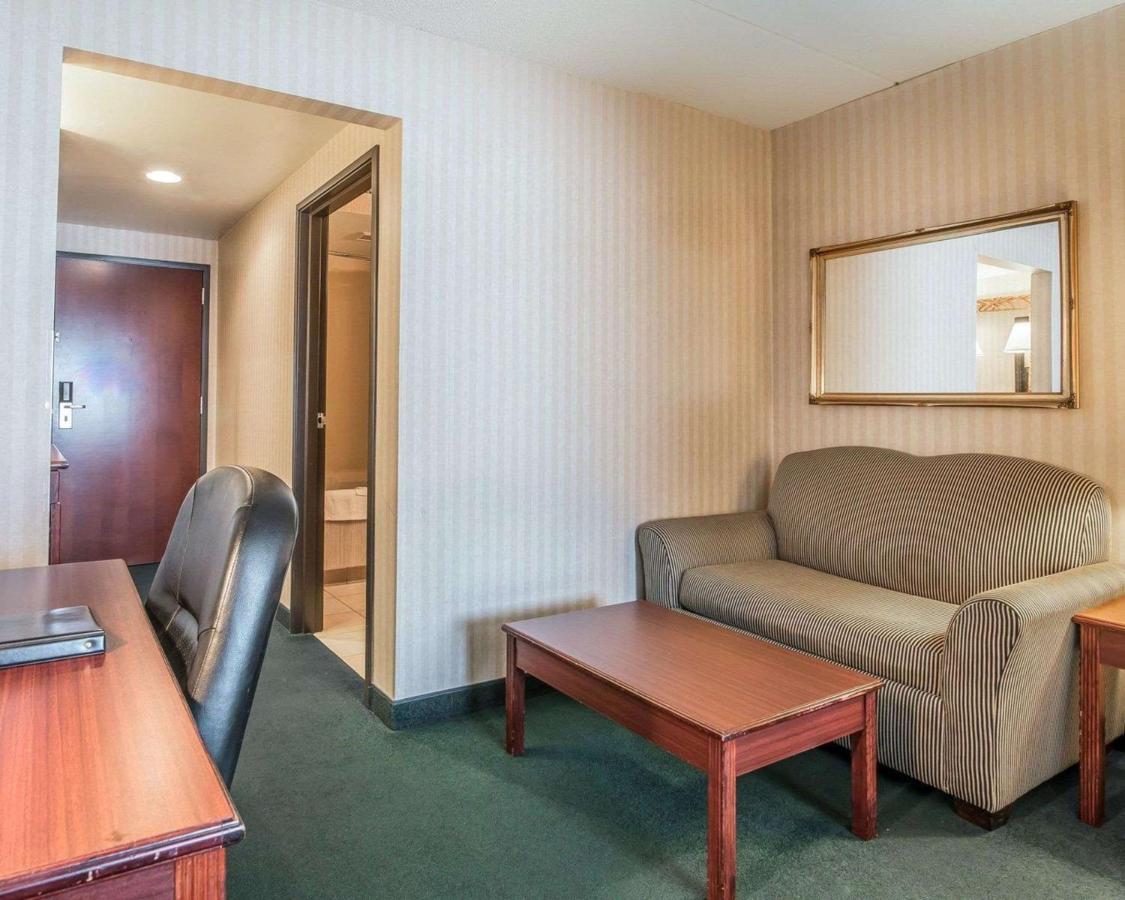  | The Marx Hotel - Downtown - University Area