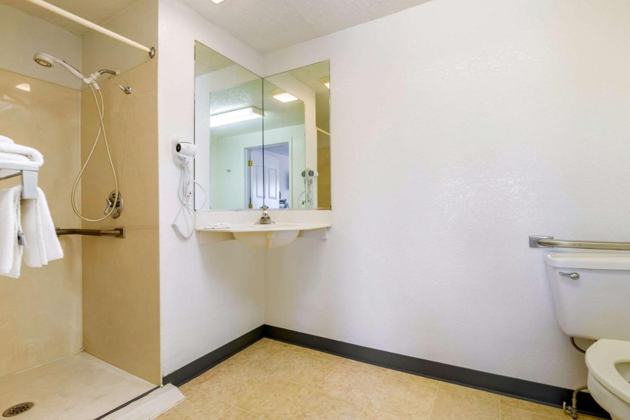  | Rodeway Inn Hilliard/Columbus