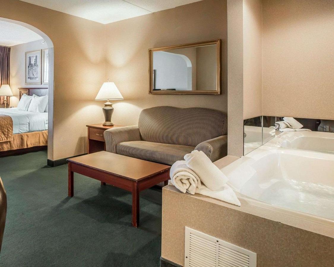  | The Marx Hotel - Downtown - University Area