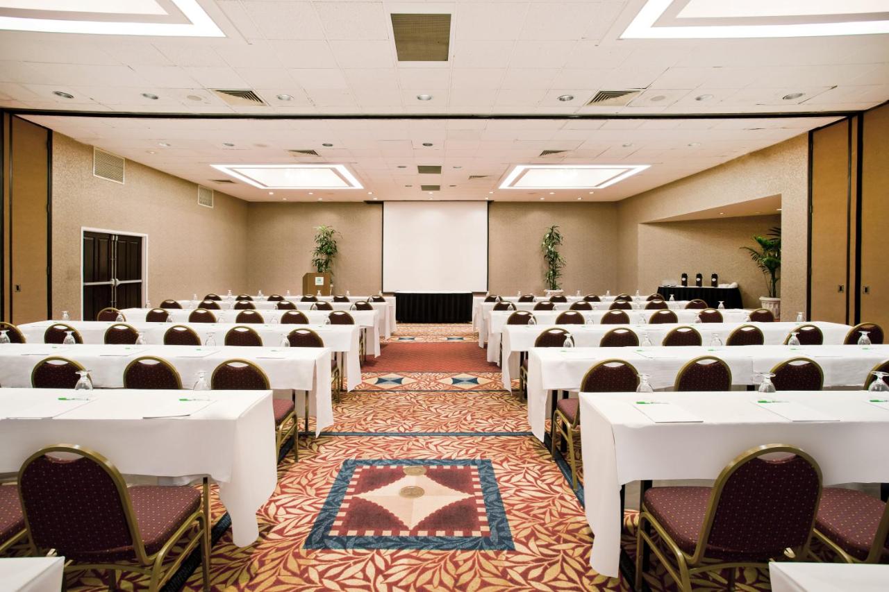 | Holiday Inn Los Angeles Gateway - Torrance, an IHG Hotel