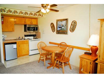  | Silver Creek Lodge