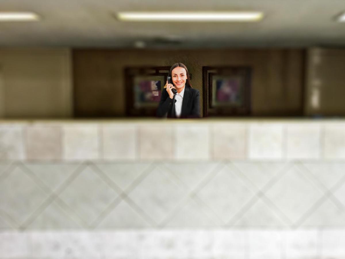  | APM Inn & Suites - Jacksonville