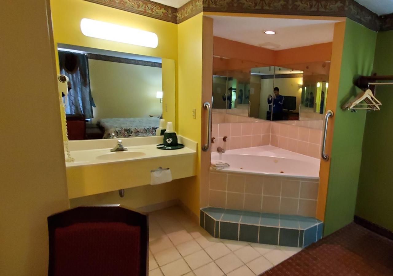  | Thomasville Inn