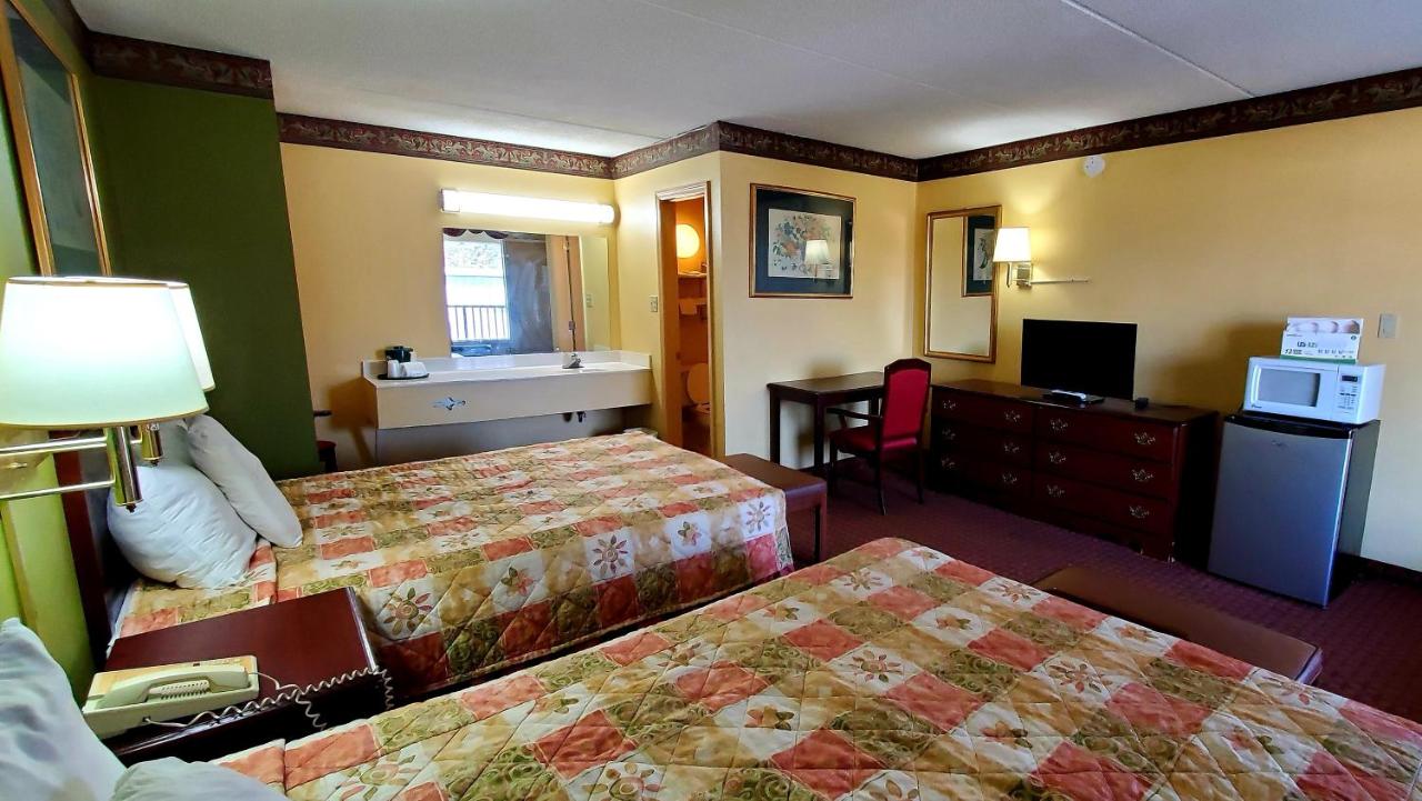 | Thomasville Inn