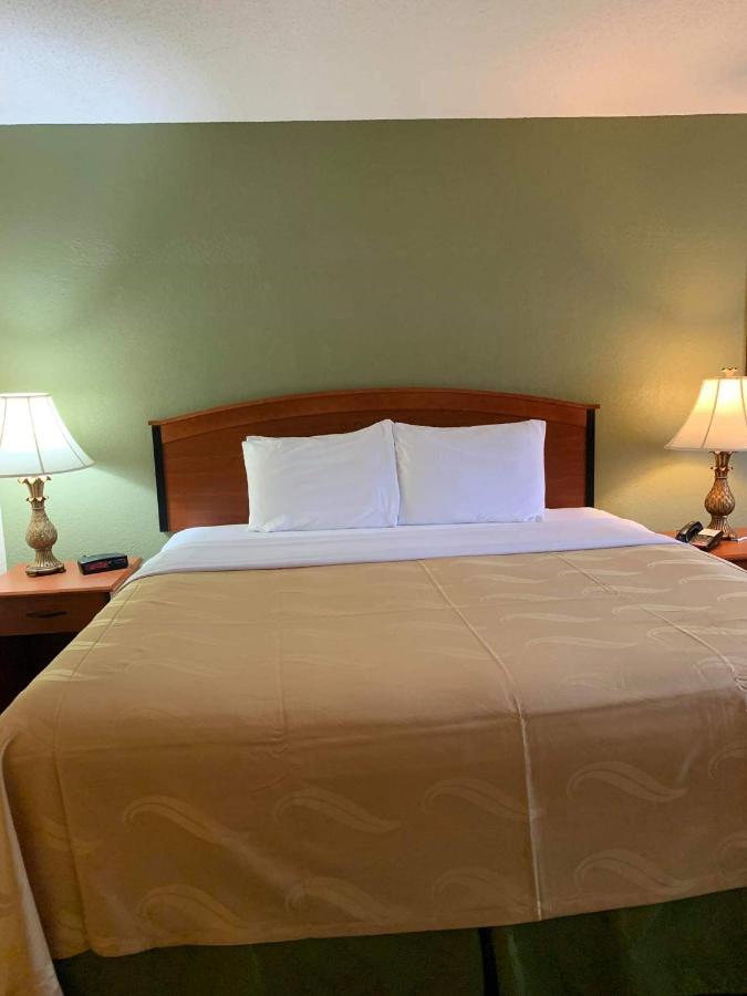King Room - Non-Smoking at Quality Inn & Suites