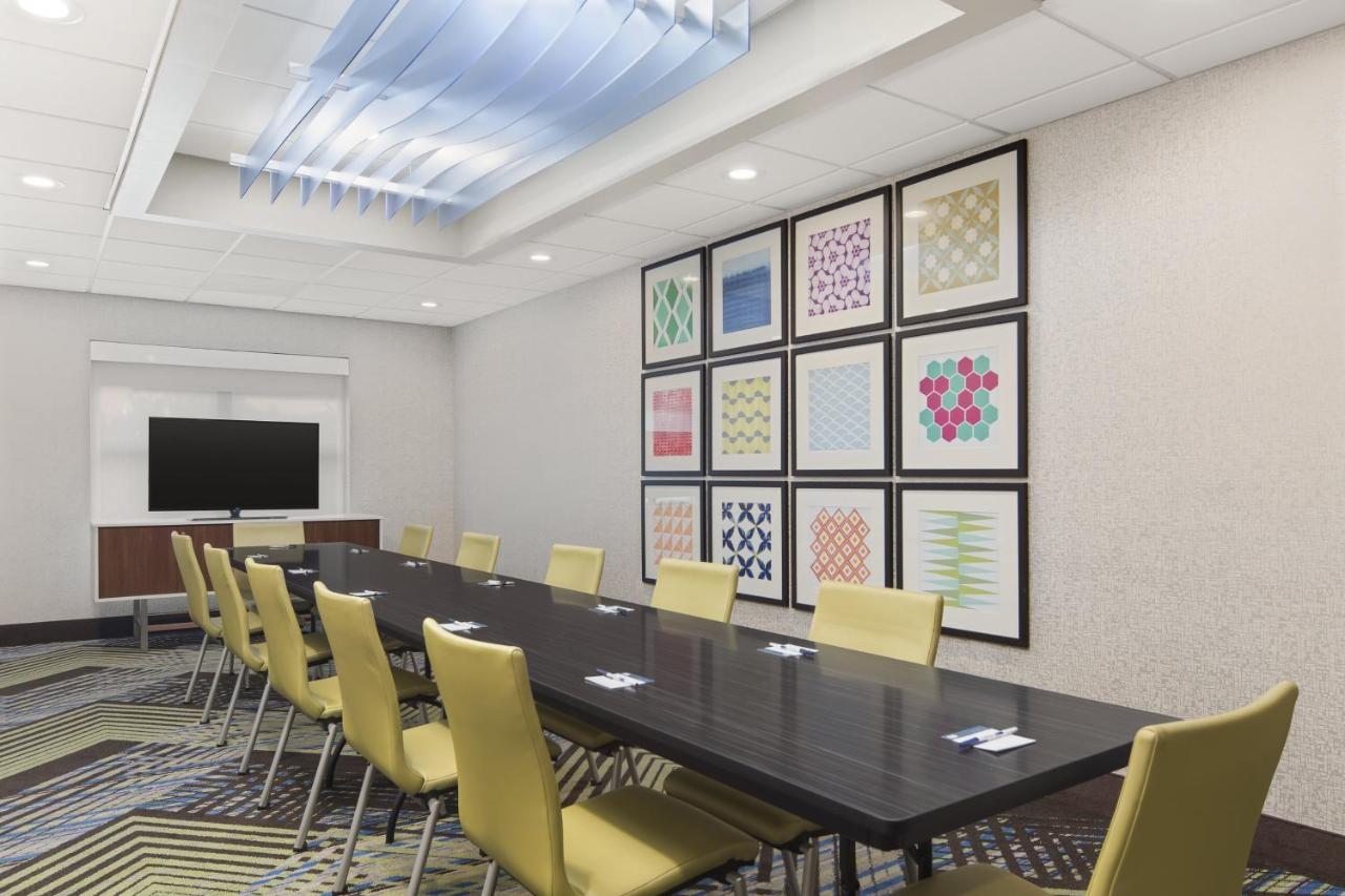 | Holiday Inn Express Hotel & Suites Byron, an IHG Hotel