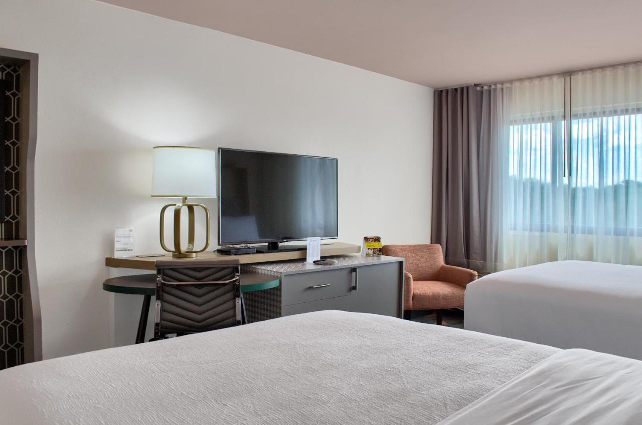 | Holiday Inn Mobile West I-10, an IHG Hotel