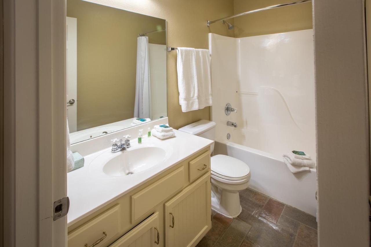 | Holiday Inn Club Vacations Timber Creek Resort at De Soto