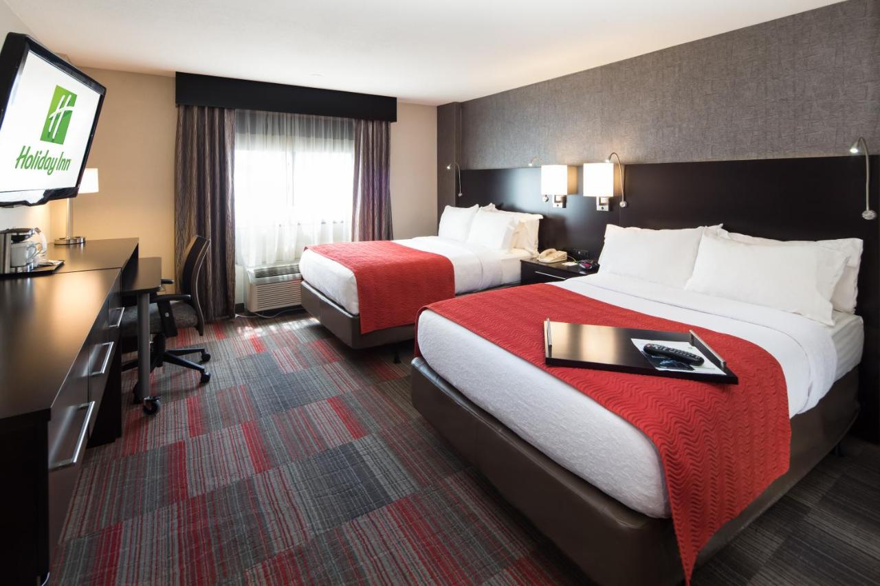  | Holiday Inn Milwaukee Riverfront, an IHG Hotel