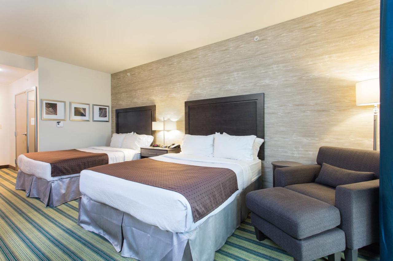 | Holiday Inn Texarkana Arkansas Convention Center, an IHG Hotel