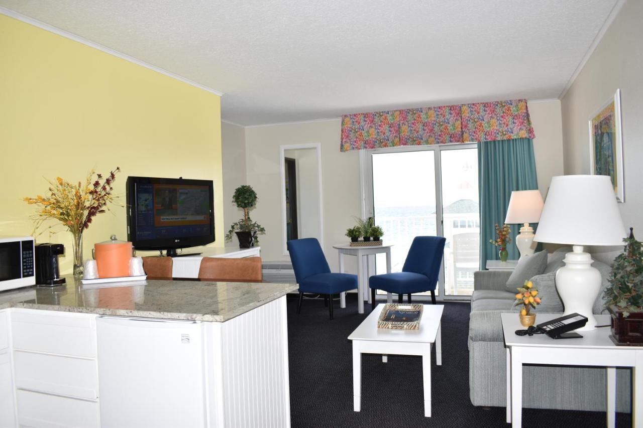  | Breakers Resort - Lakeside