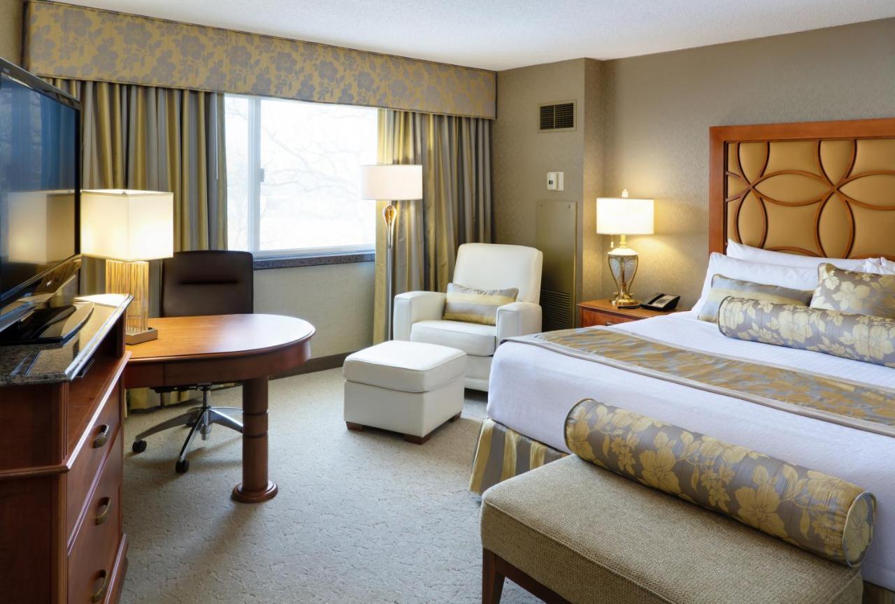 King Suite - Non-Smoking at Crowne Plaza Minneapolis West, an IHG Hotel