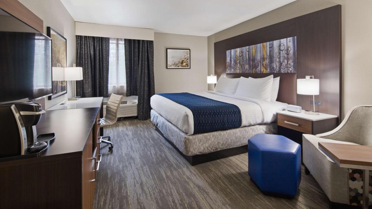  | Best Western Atlanta-Marietta Ballpark Hotel