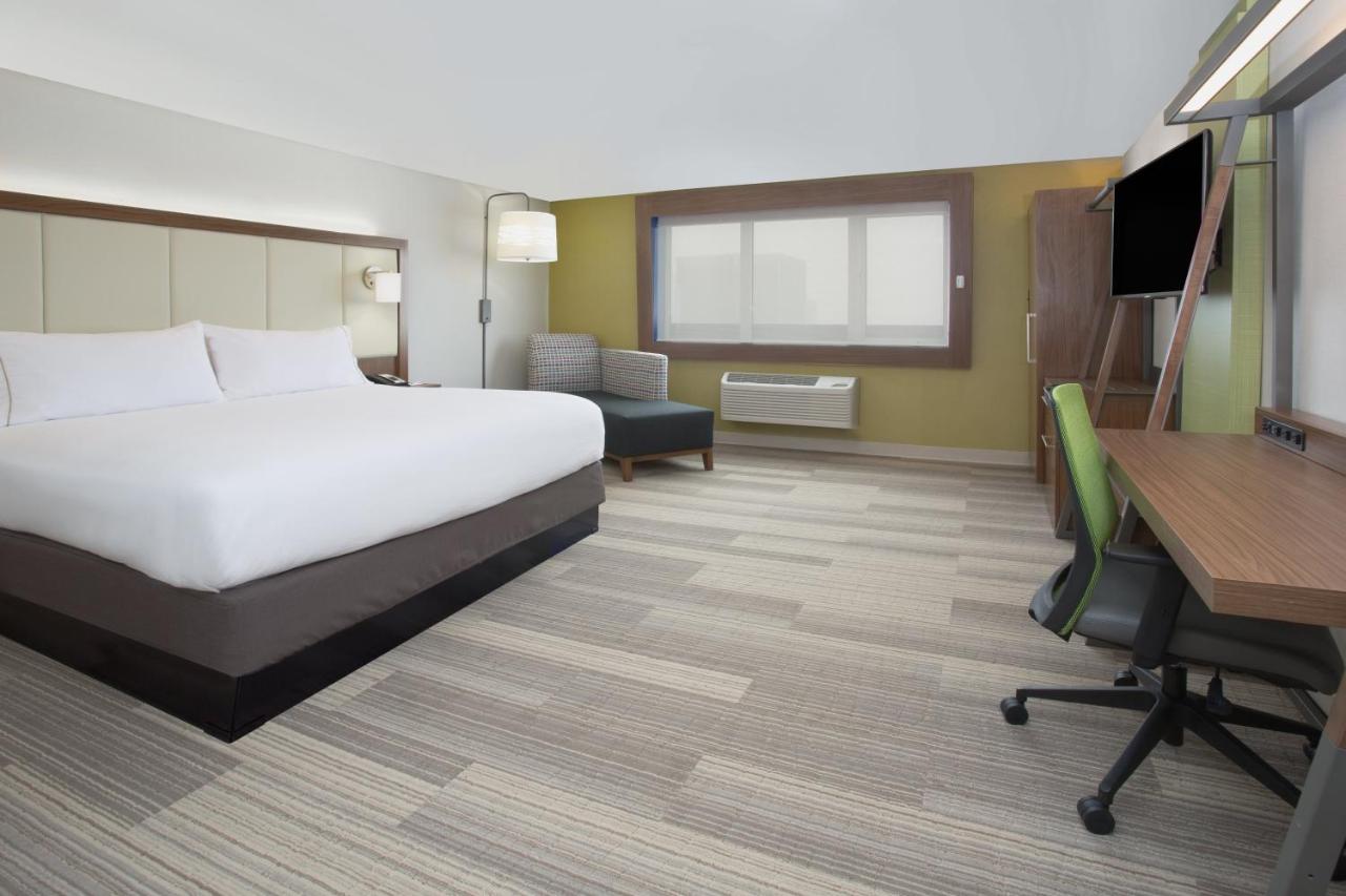  | Holiday Inn Express & Suites - Braselton West, an IHG Hotel