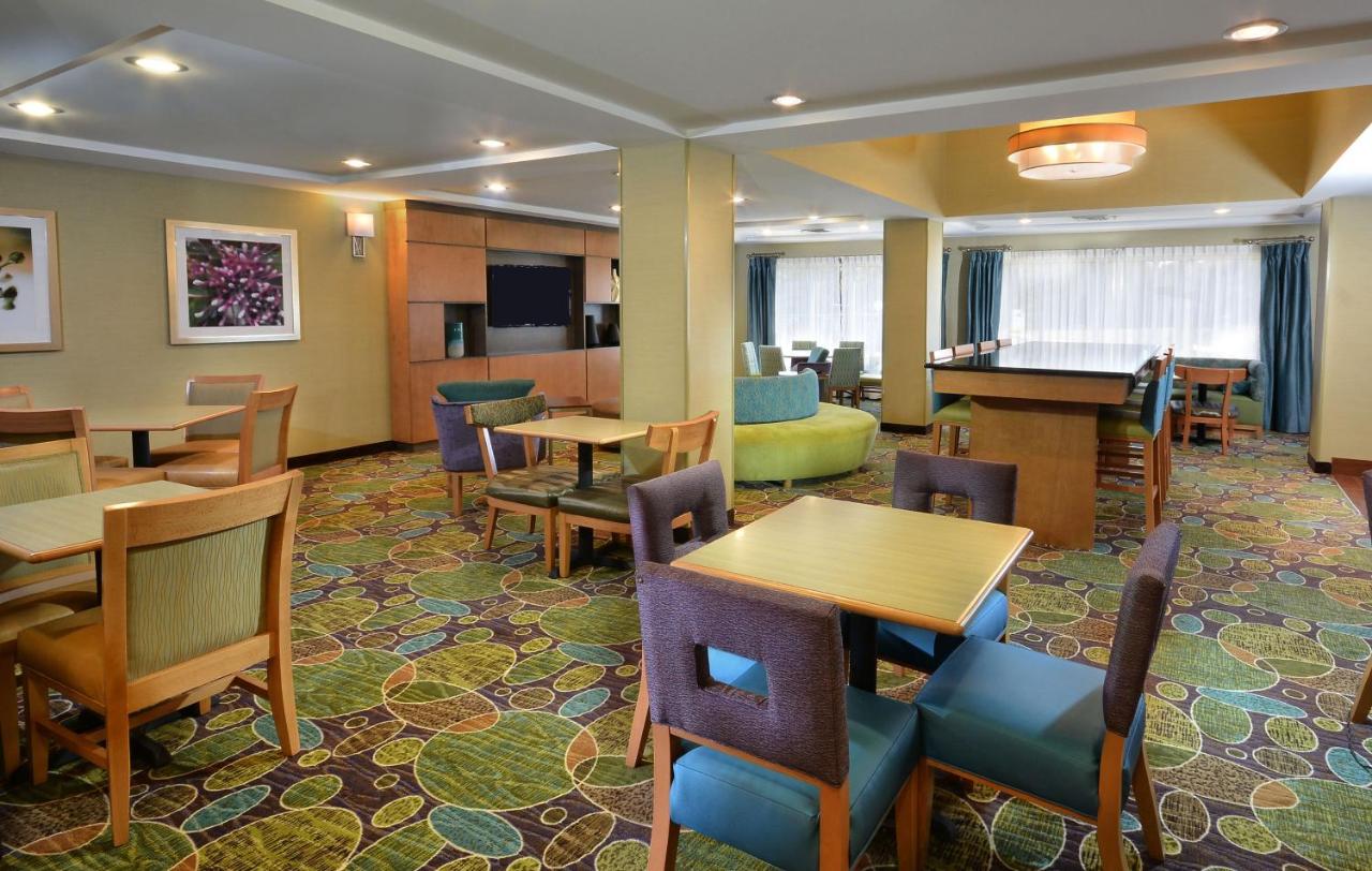 | Holiday Inn Express Hotel & Suites High Point South, an IHG Hotel