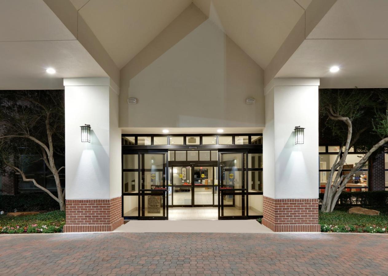 | Holiday Inn Express Hotel & Suites - Irving Convention Center - Las Colinas, an IHG Hotel