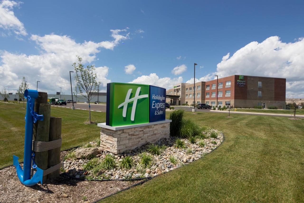  | Holiday Inn Express & Suites Monroe