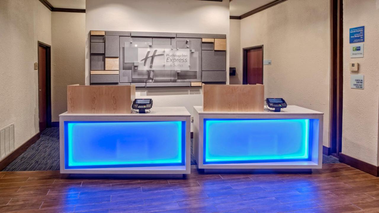 | Holiday Inn Express Hotel and Suites Corsicana I-45, an IHG Hotel