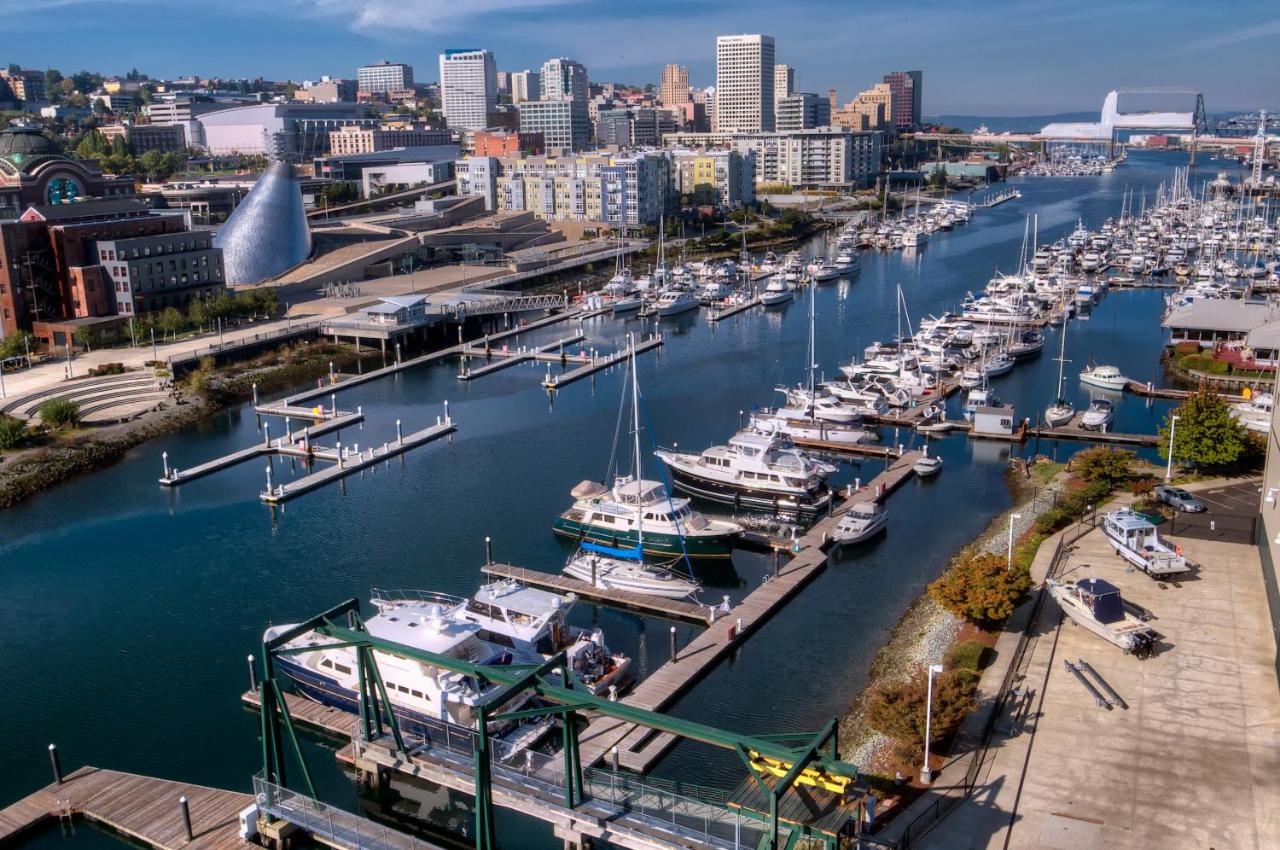 | Holiday Inn Express Hotel & Suites Tacoma Downtown, an IHG Hotel