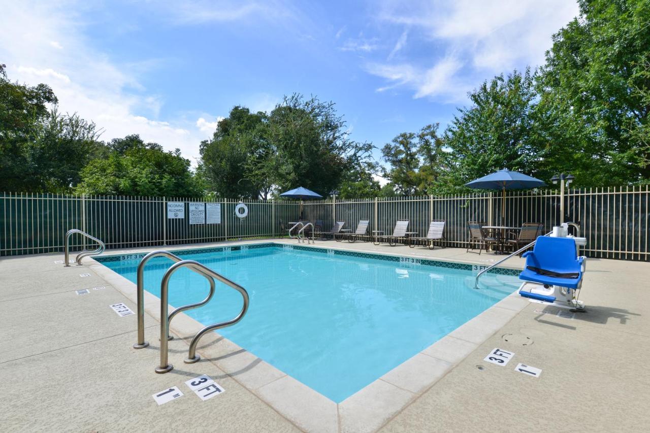  | Holiday Inn Express Hotel & Suites Austin SW - Sunset Valley, an IHG Hotel