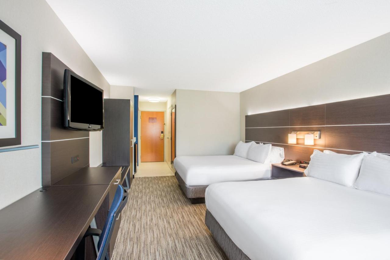  | Holiday Inn Express Hotel & Suites Boston - Marlboro, an IHG Hotel