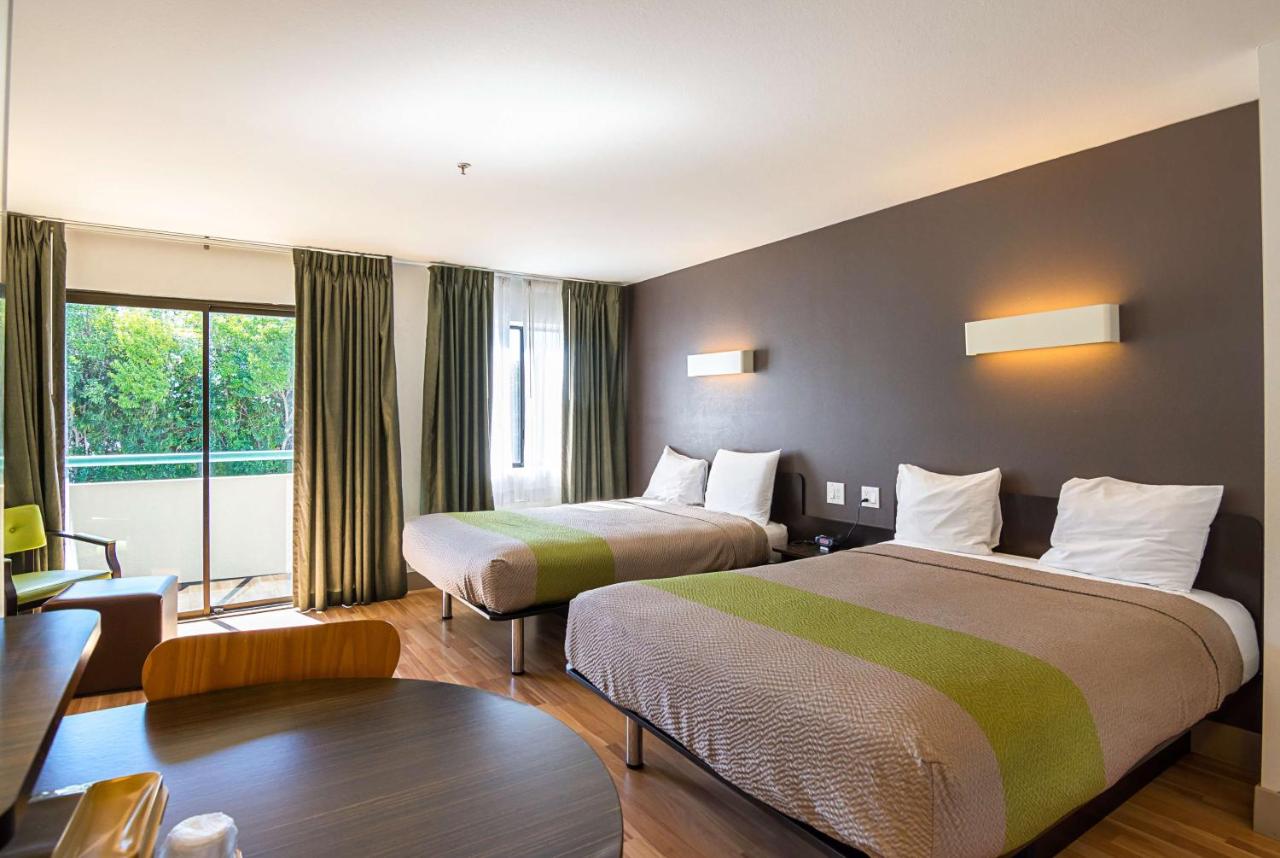 Queen Room with Two Queen Beds - Non-Smoking at Studio 6 Concord, CA