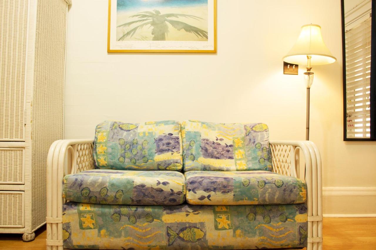 Two-Bedroom Suite at Duval House