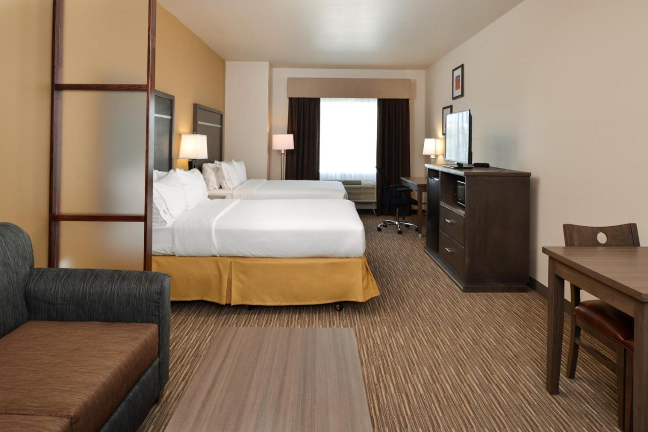  | Holiday Inn Express & Suites Globe