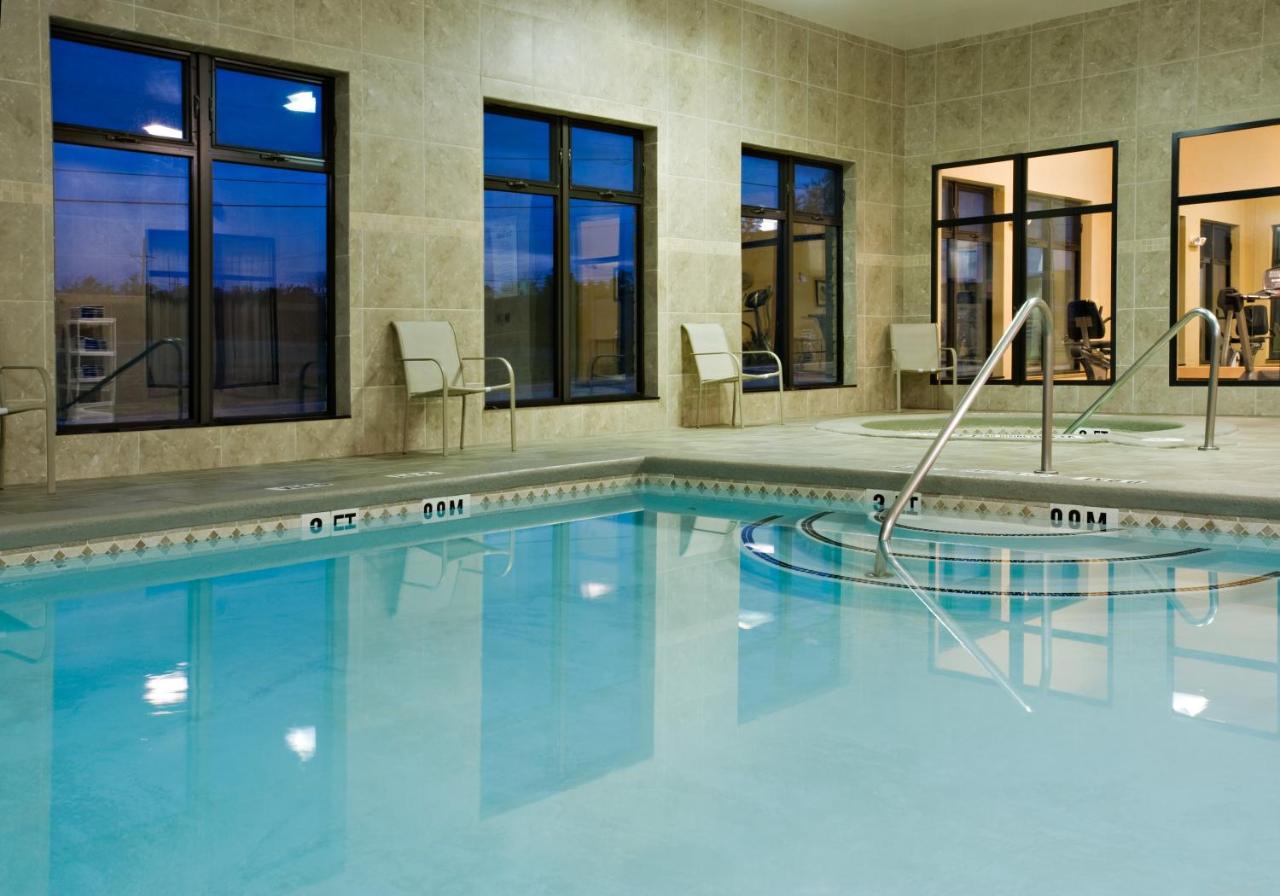  | Holiday Inn Express Hotel and Suites Borger, an IHG Hotel