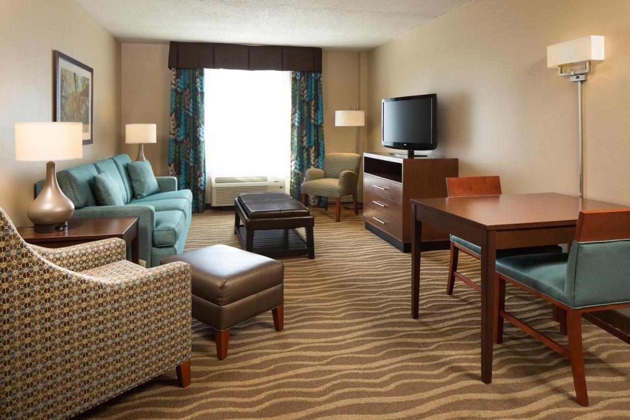 | Holiday Inn Hotel & Suites Overland Park-West, an IHG Hotel