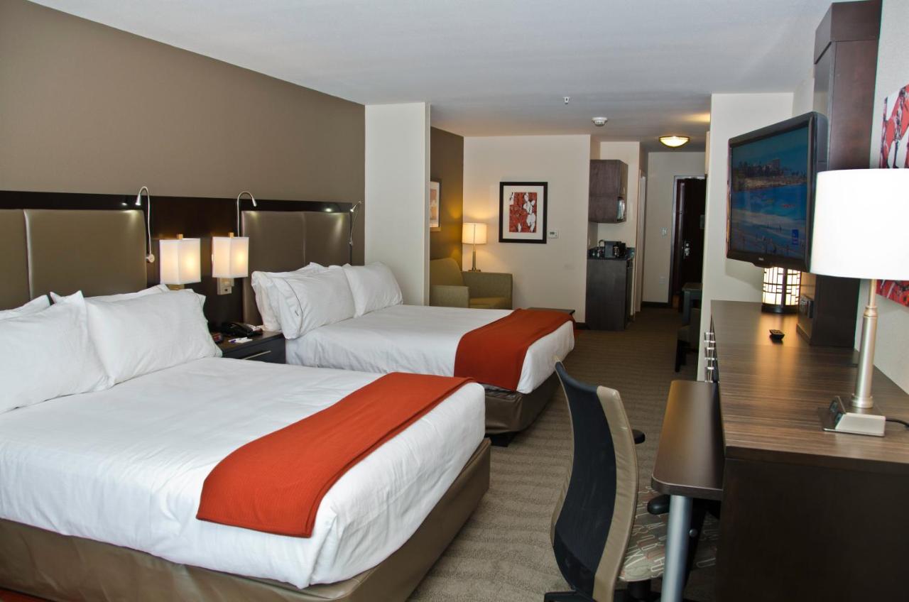 | Holiday Inn Express & Suites Columbus - Easton Area, an IHG Hotel