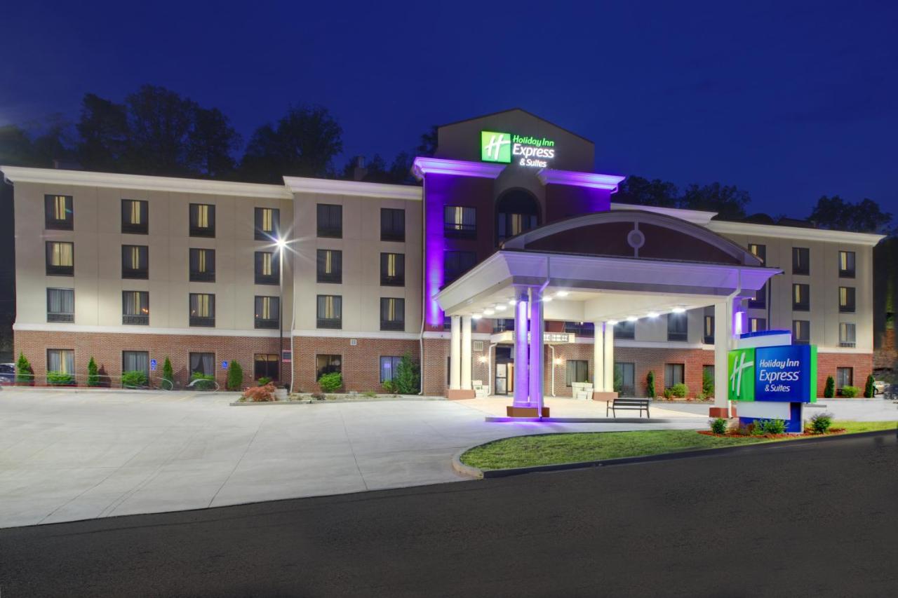  | Holiday Inn Express Hotel & Suites Cross Lanes