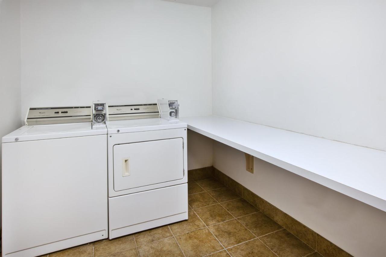 | Holiday Inn Express Hotel & Suites Bryan-Montpelier, an IHG Hotel