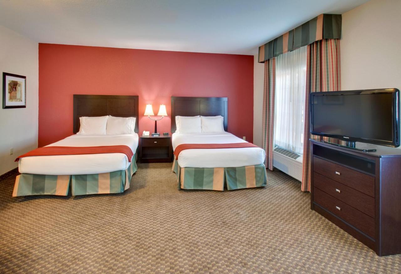  | Holiday Inn Express Hotel & Suites Pleasant Prairie-Kenosha, an IHG Hotel