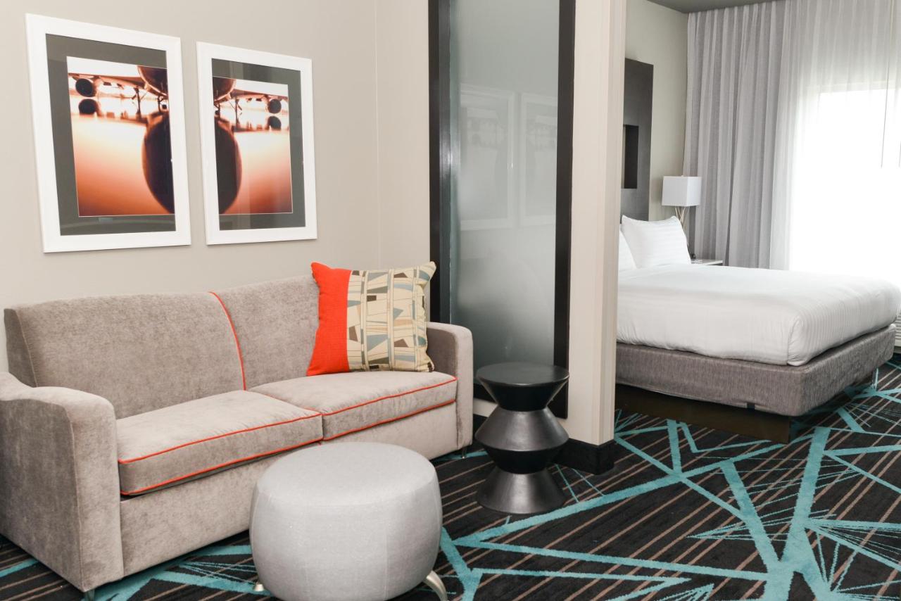 King Suite - Non-Smoking at Holiday Inn Express & Suites Charlotte Airport by IHG