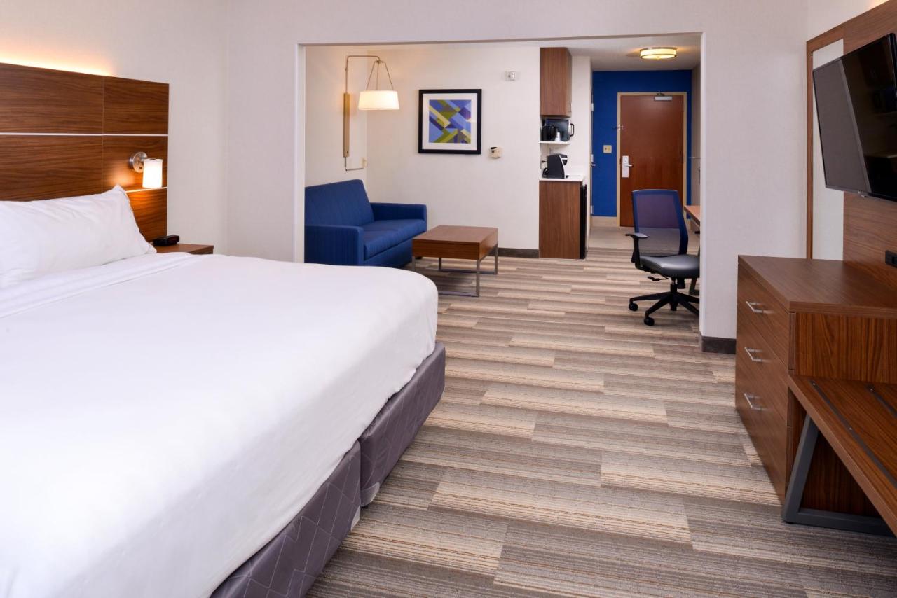  | Holiday Inn Express Hotel & Suites Urbana-Champaign-U of I Area, an IHG Hotel