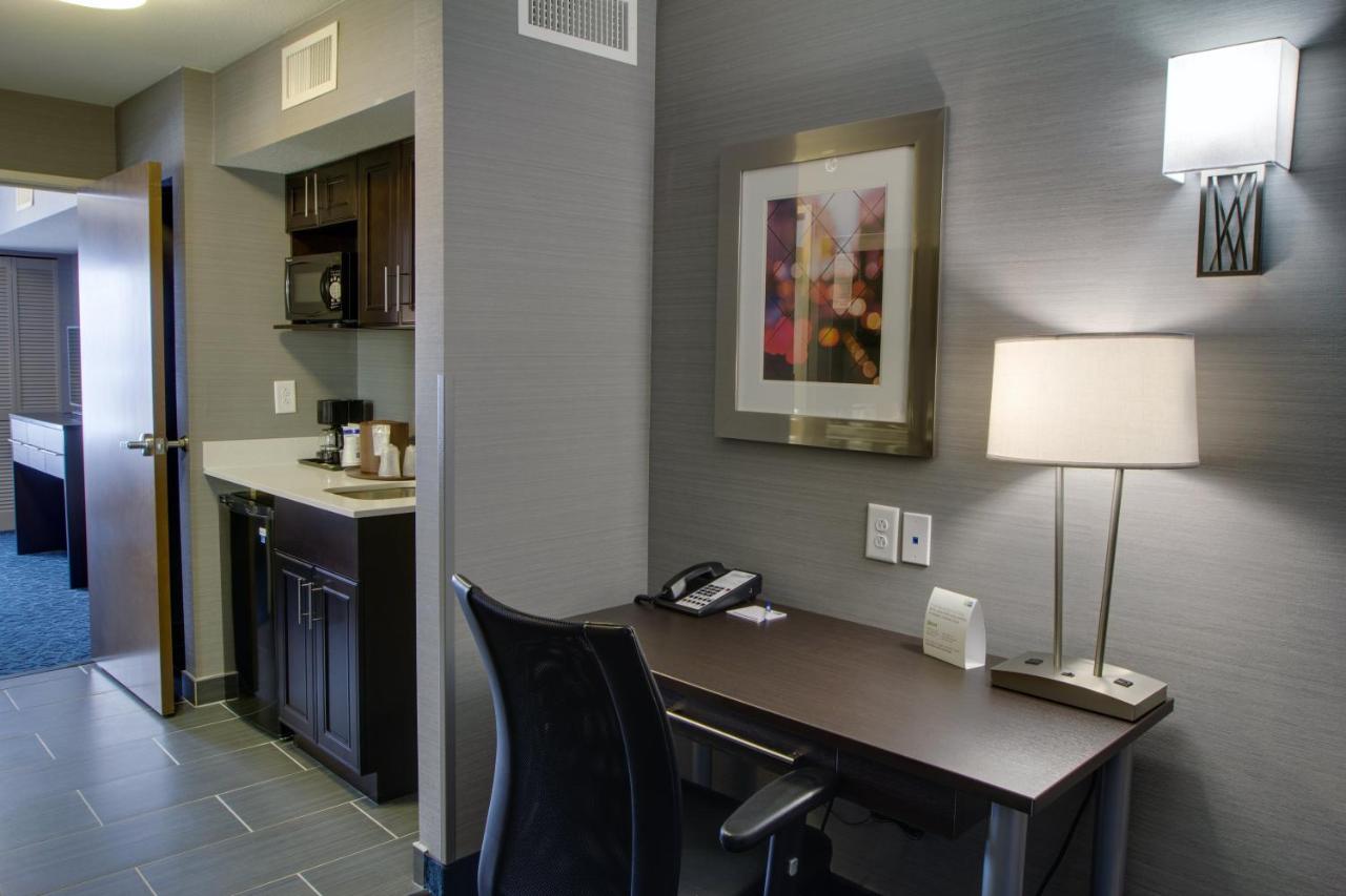 Suite - Mobility Access/Hearing Accessible at Holiday Inn Express & Suites Sidney by IHG