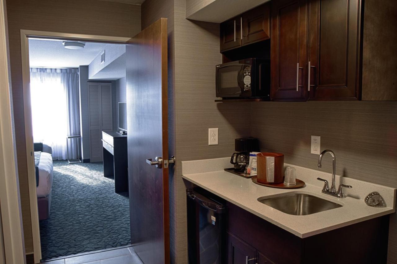 Suite - Hearing Accessible - Non-Smoking at Holiday Inn Express & Suites Sidney by IHG