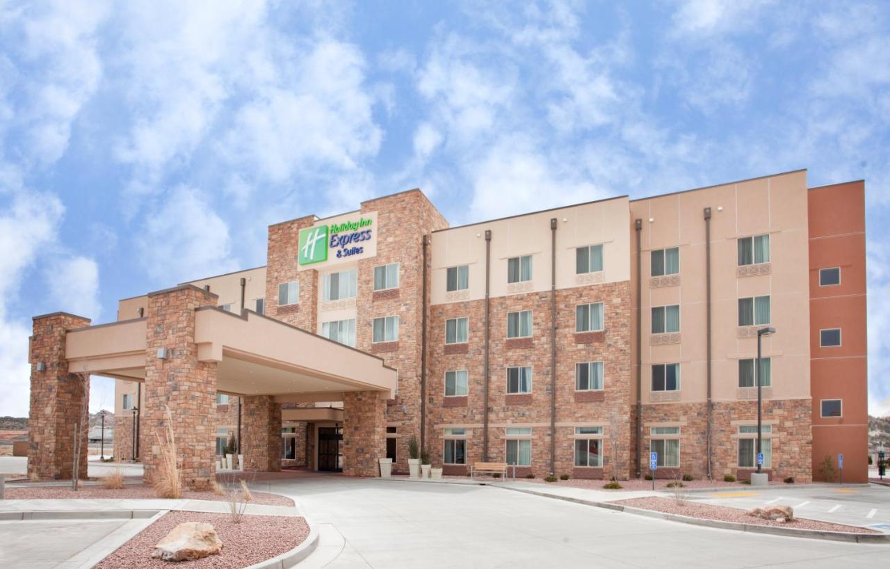 | Holiday Inn Express Hotel & Suites Gallup East