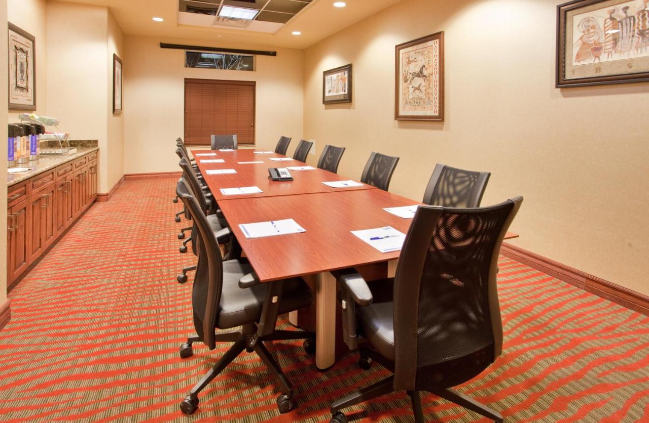 | Holiday Inn Express Hotel & Suites Gallup East