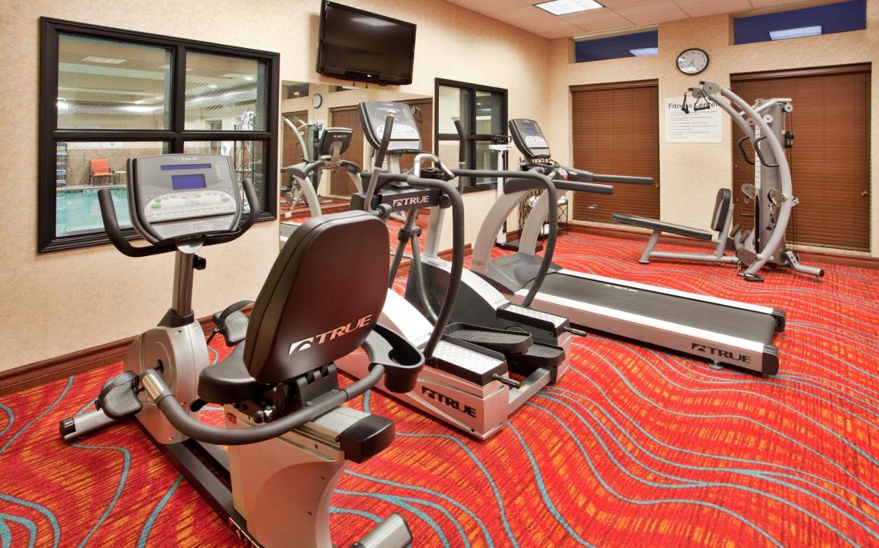 | Holiday Inn Express Hotel & Suites Gallup East