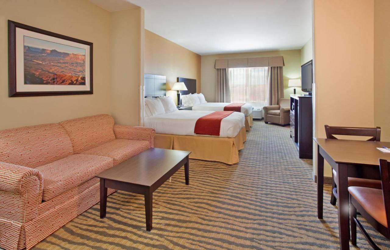 | Holiday Inn Express Hotel & Suites Gallup East