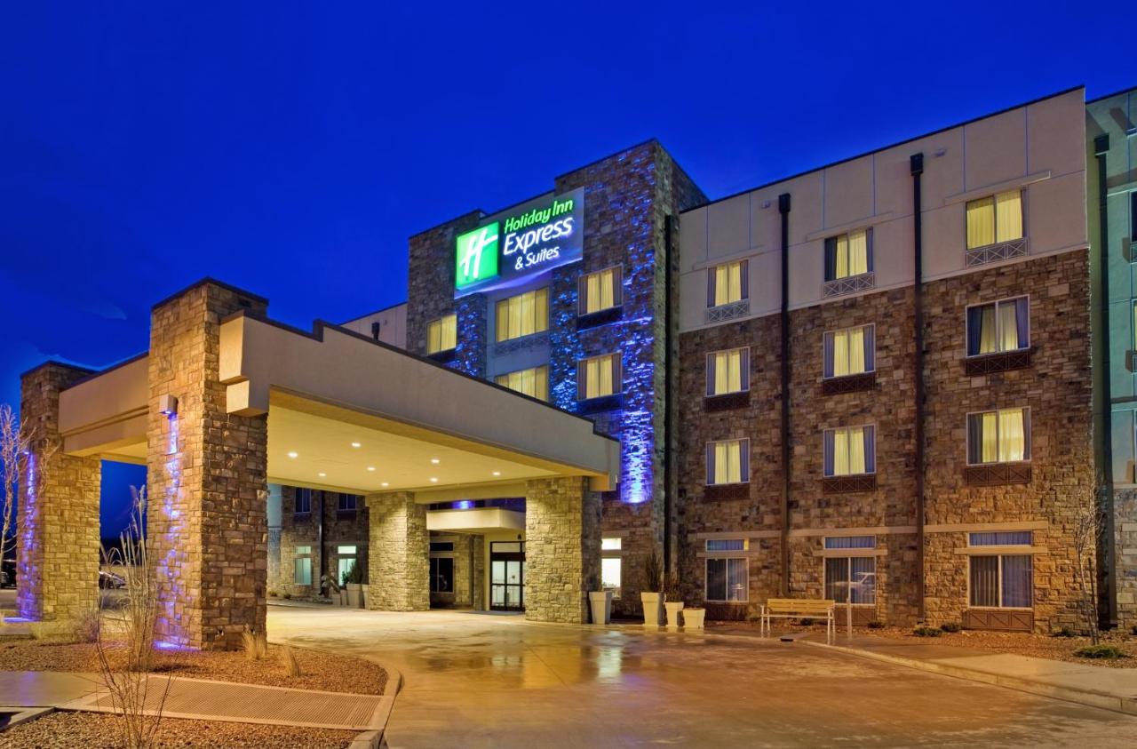 | Holiday Inn Express Hotel & Suites Gallup East