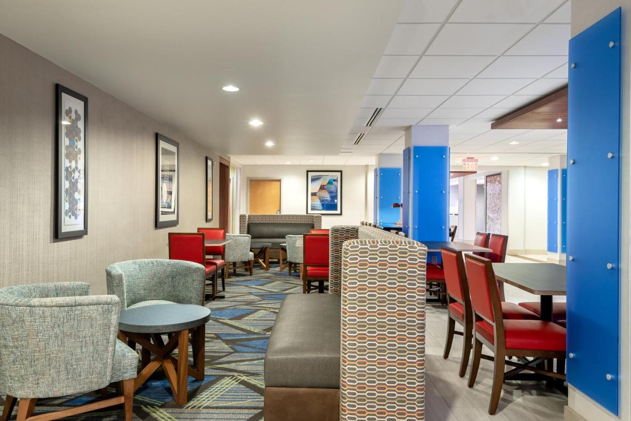 | Holiday Inn Express Daphne-Spanish Fort, an IHG Hotel