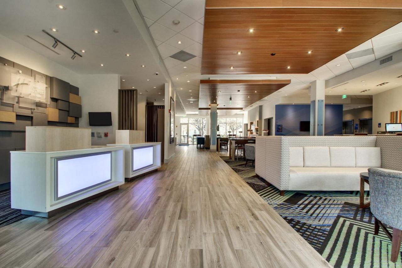  | Holiday Inn Express & Suites Charleston NE Mt Pleasant US17, an IHG Hotel