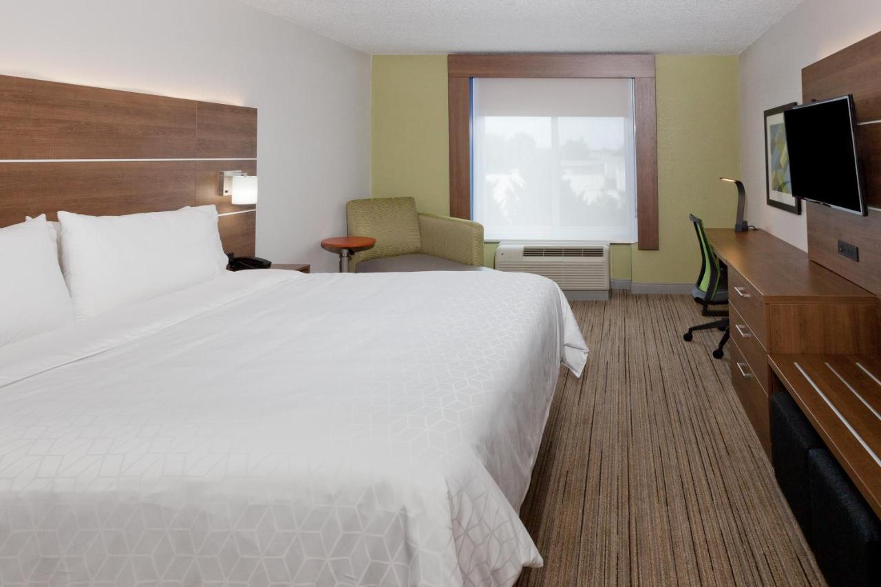| Holiday Inn Express Hotel & Suites Dothan North, an IHG Hotel