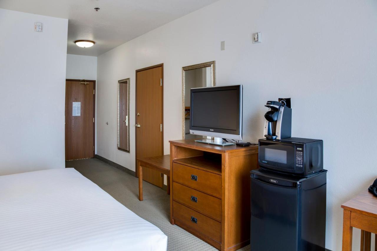Standard Double Room at Holiday Inn Express Hotel & Suites Jacksonville by IHG