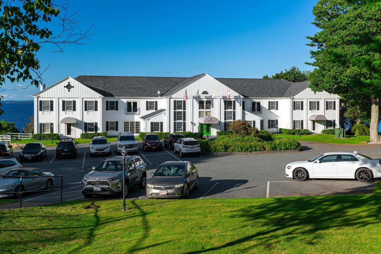 | Bayview Hotel