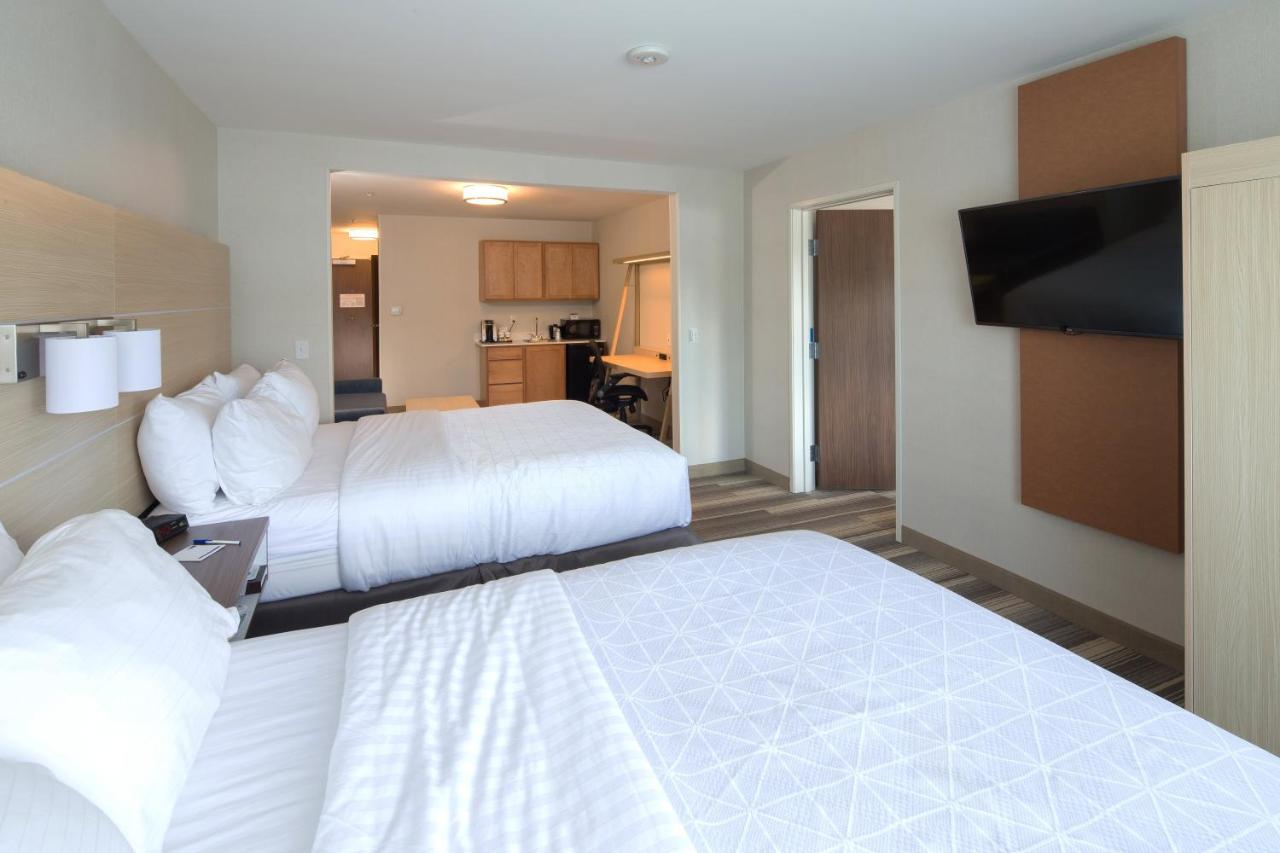 | Holiday Inn Express & Suites La Porte, an IHG Hotel