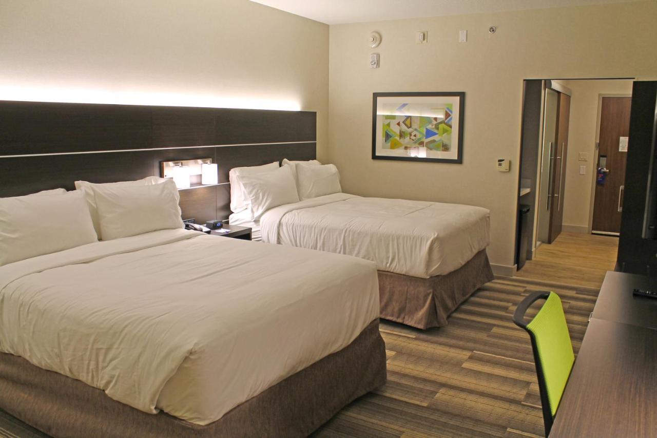 | Holiday Inn Express & Suites - St. Louis South - I-55, an IHG Hotel